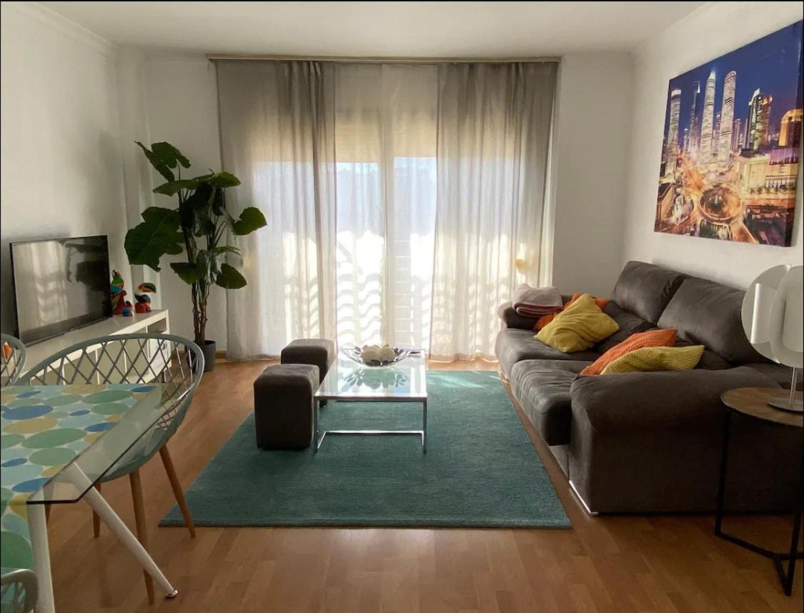 Confortable Habitacion Malaga Exterior photo